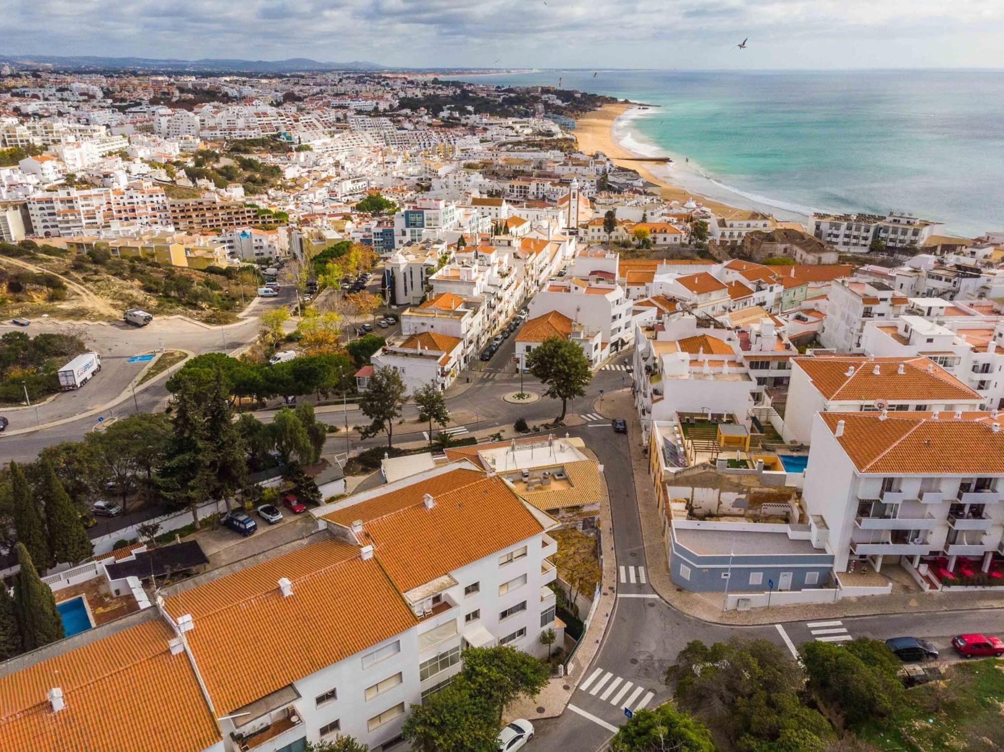 Casa Santa Maria - Sea View - 500M From The Beach - Wifi Albufeira Eksteriør bilde