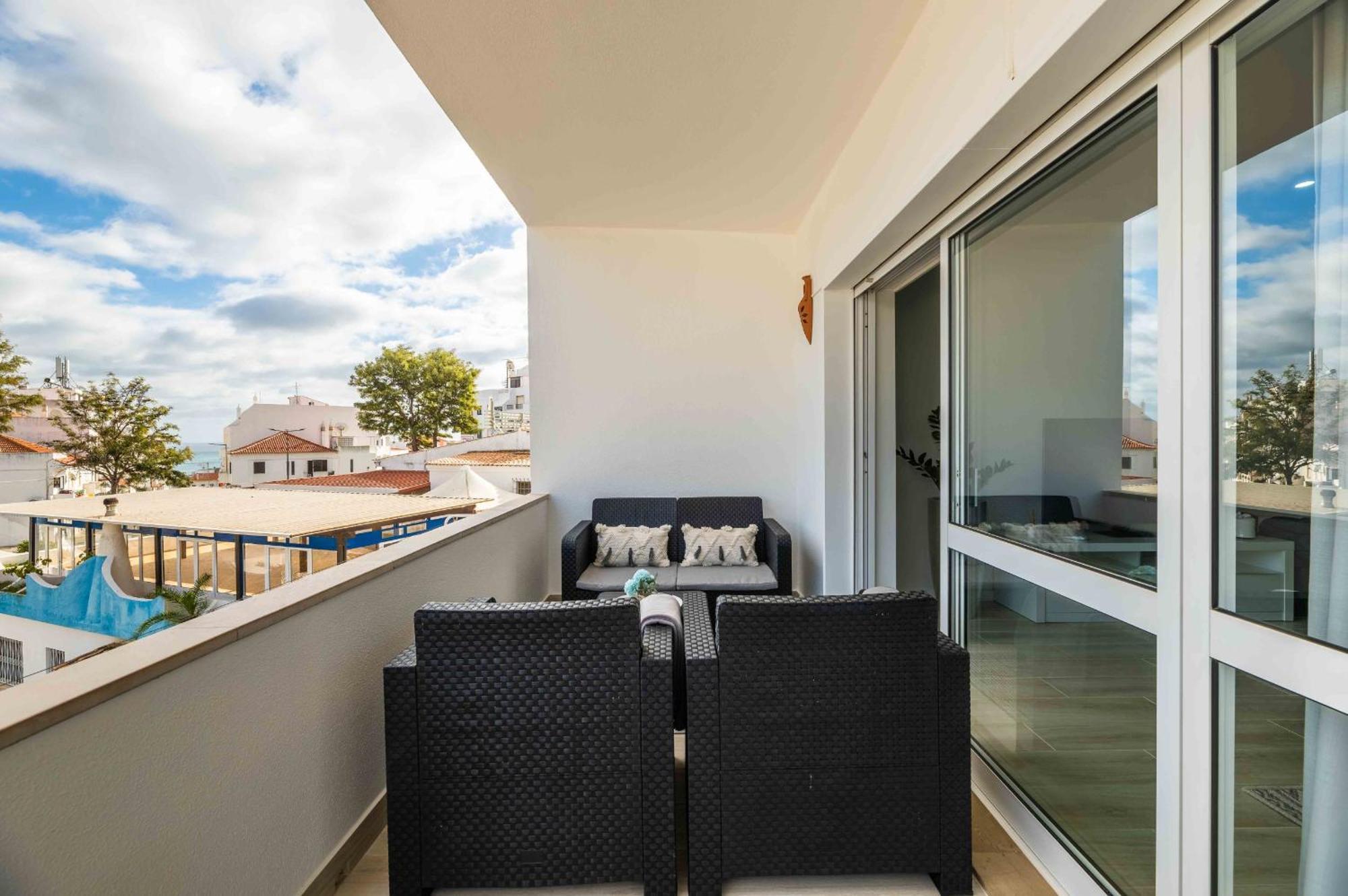 Casa Santa Maria - Sea View - 500M From The Beach - Wifi Albufeira Eksteriør bilde